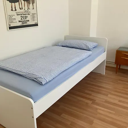 Messezimmer White Δωμάτια σε οικογενειακή κατοικία Ανόβερο